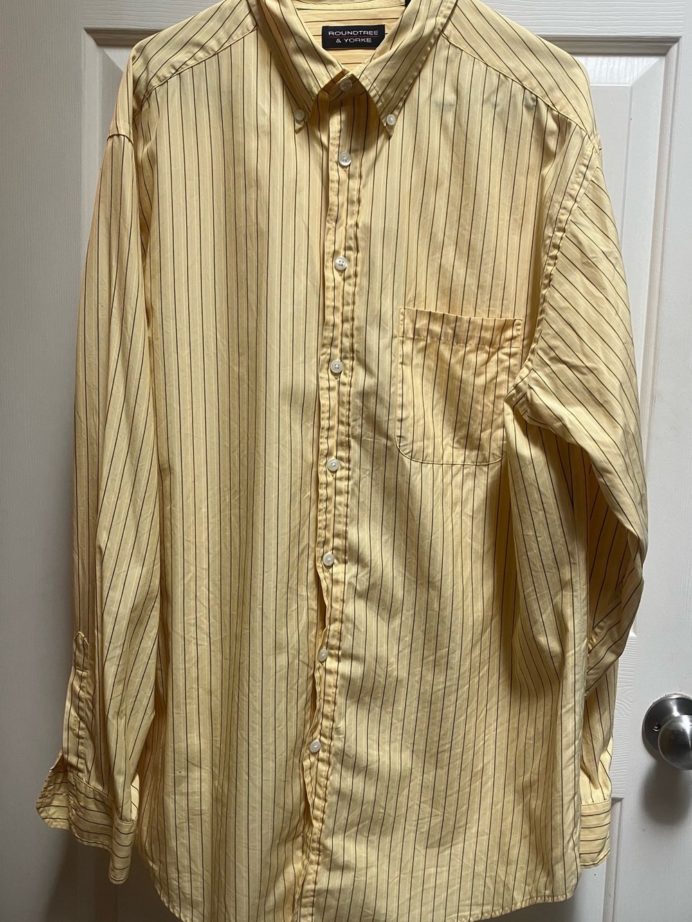 Roundtree & Yorke Yellow Pinstripe Long-Sleeve Button-Down Shirt - Picture 1 of 3
